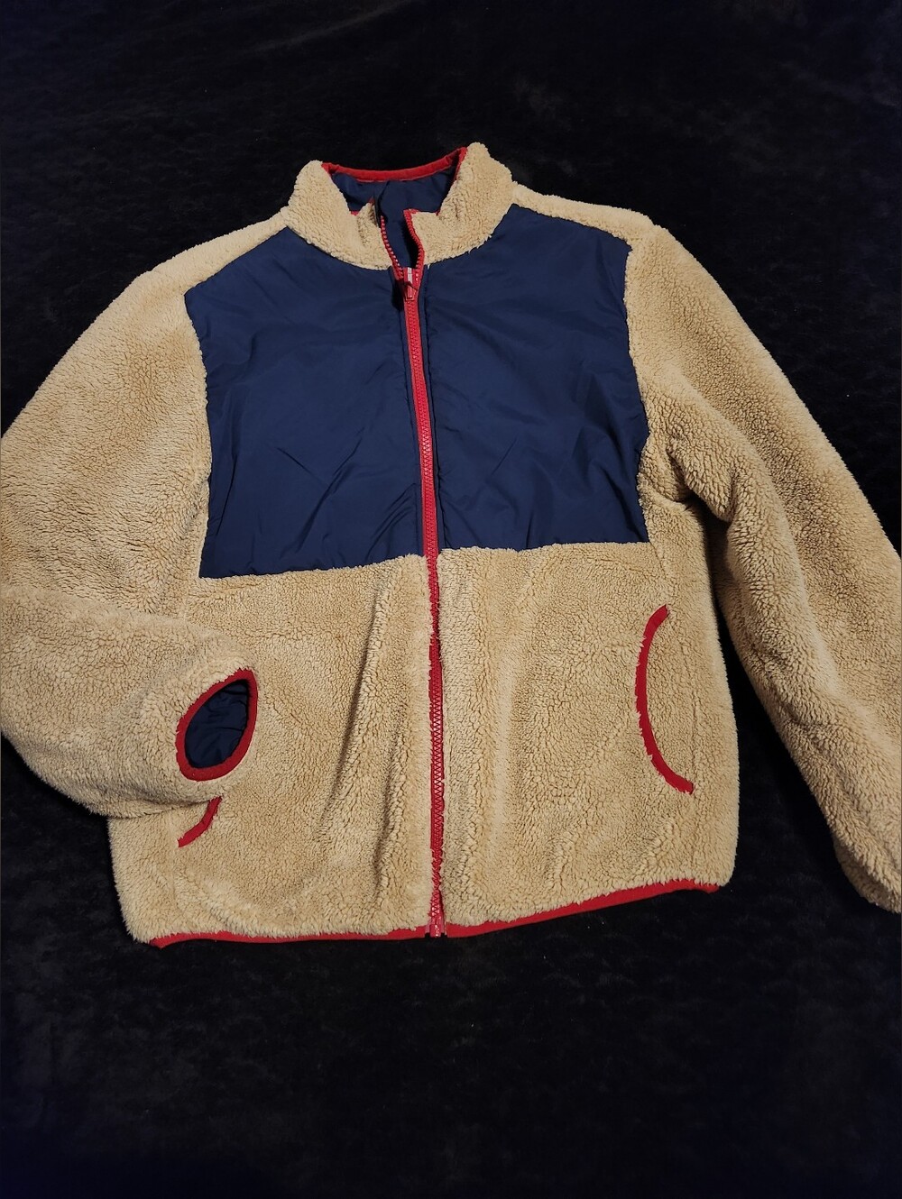 Big Kis Sherpa Fleece Jacket with Navy Chest Panel - Beige/Red Trim